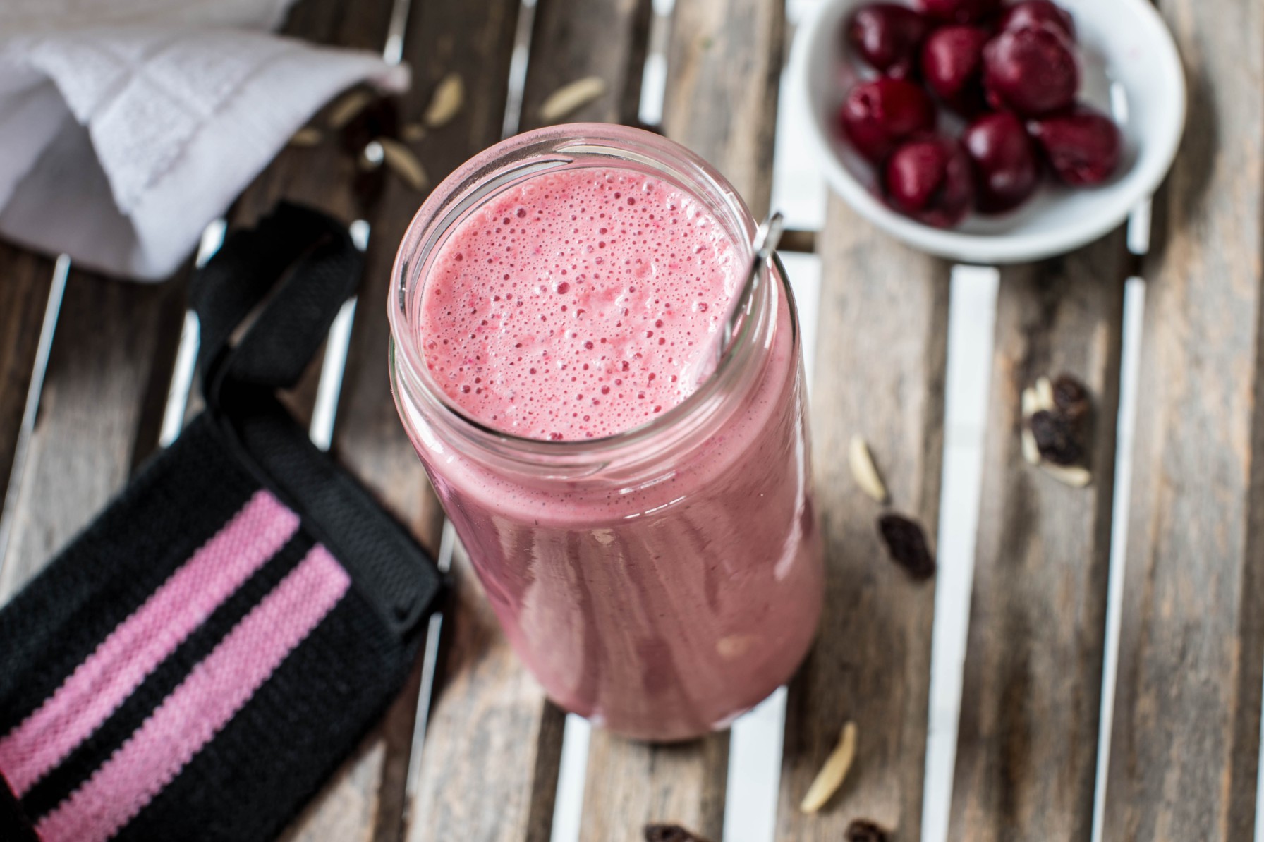 Pre workout protein shake with whey, sour cherries, almonds and raisins.
